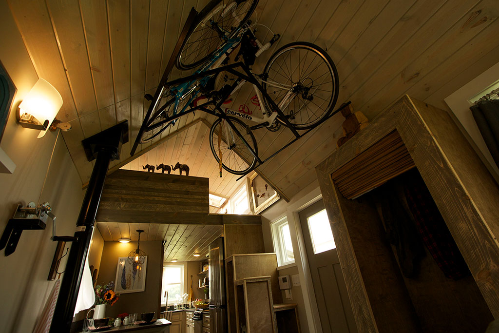 自転車のあるタイニーハウス
